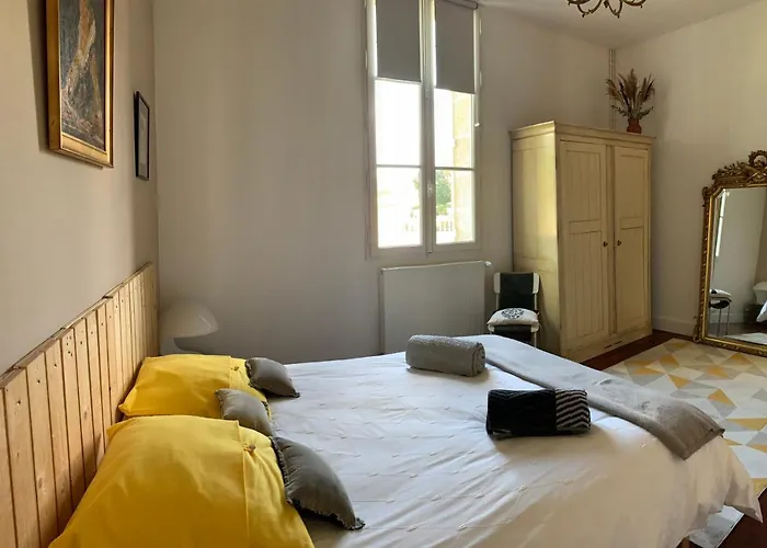 Privative Abella - Aile De Maison Bourgeoise فندق مبيت وإفطار 3*